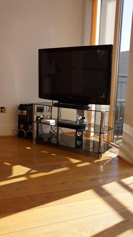 Apartment 306 By The Bridge Inverness Exteriör bild